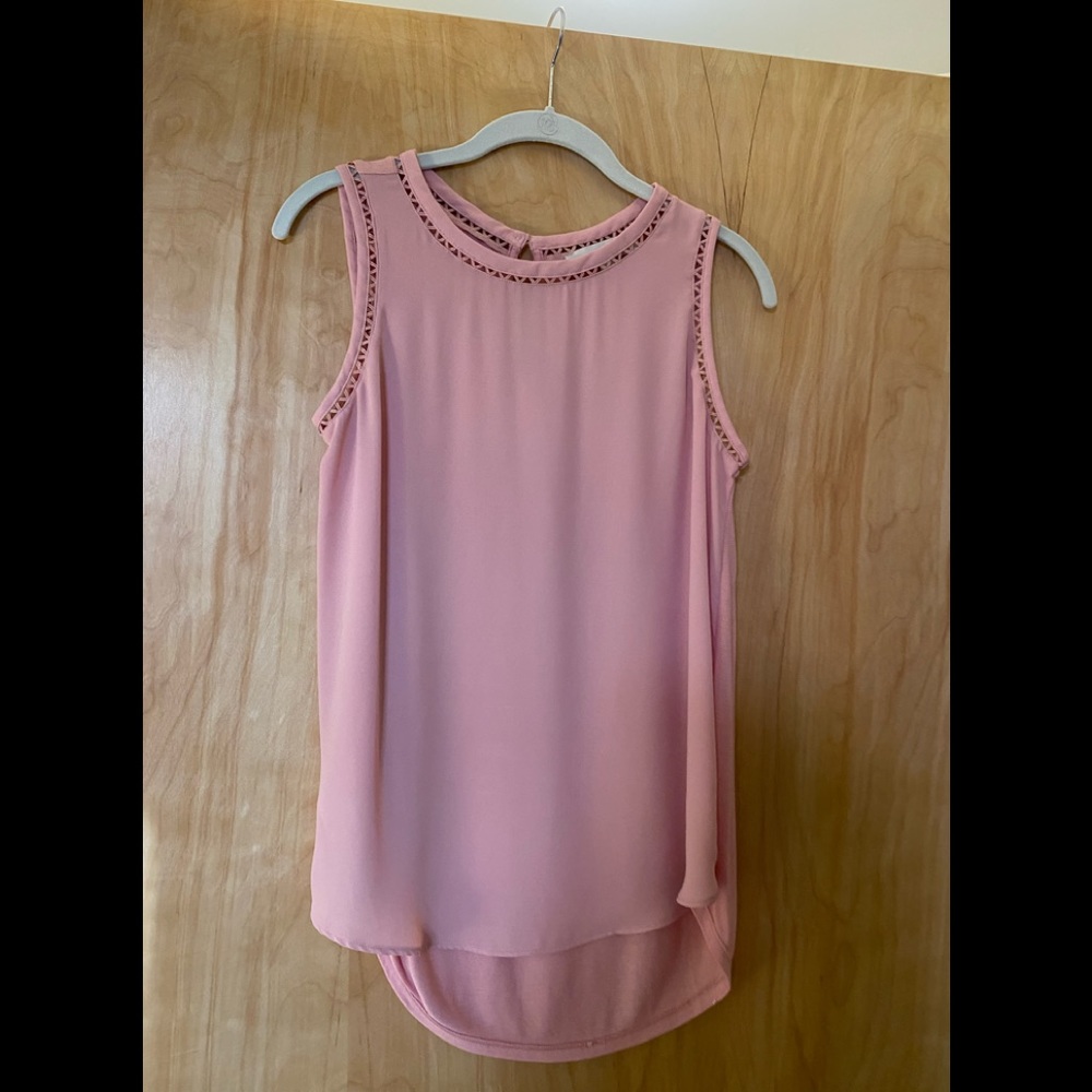 Womens sleeveless blouse